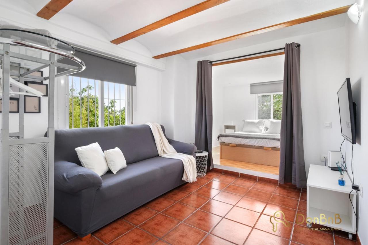 Casa De 2 Dormitorios Con Piscina Privada Y Desayuno Incluido En Alhaurin アラウリン・デ・ラ・トレ エクステリア 写真